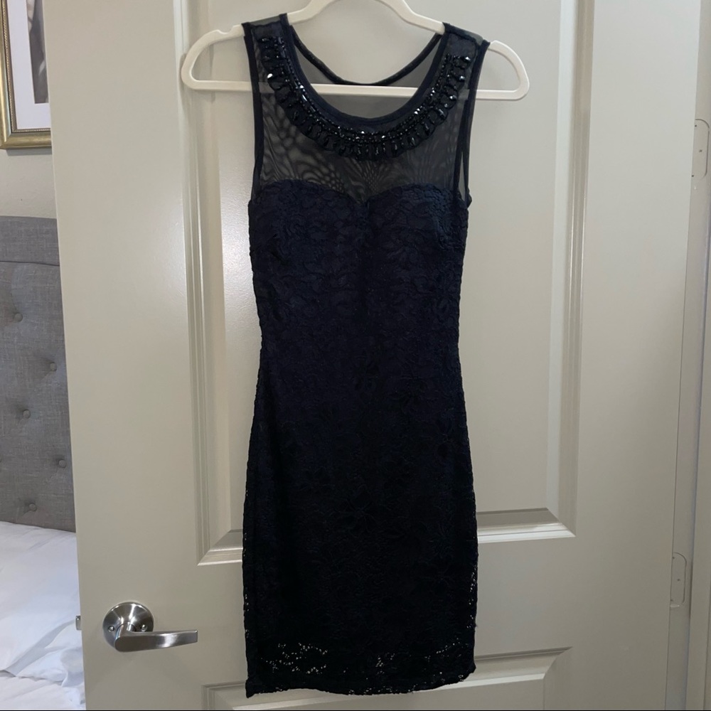 Kimcine Black Lace Bodycon Dress